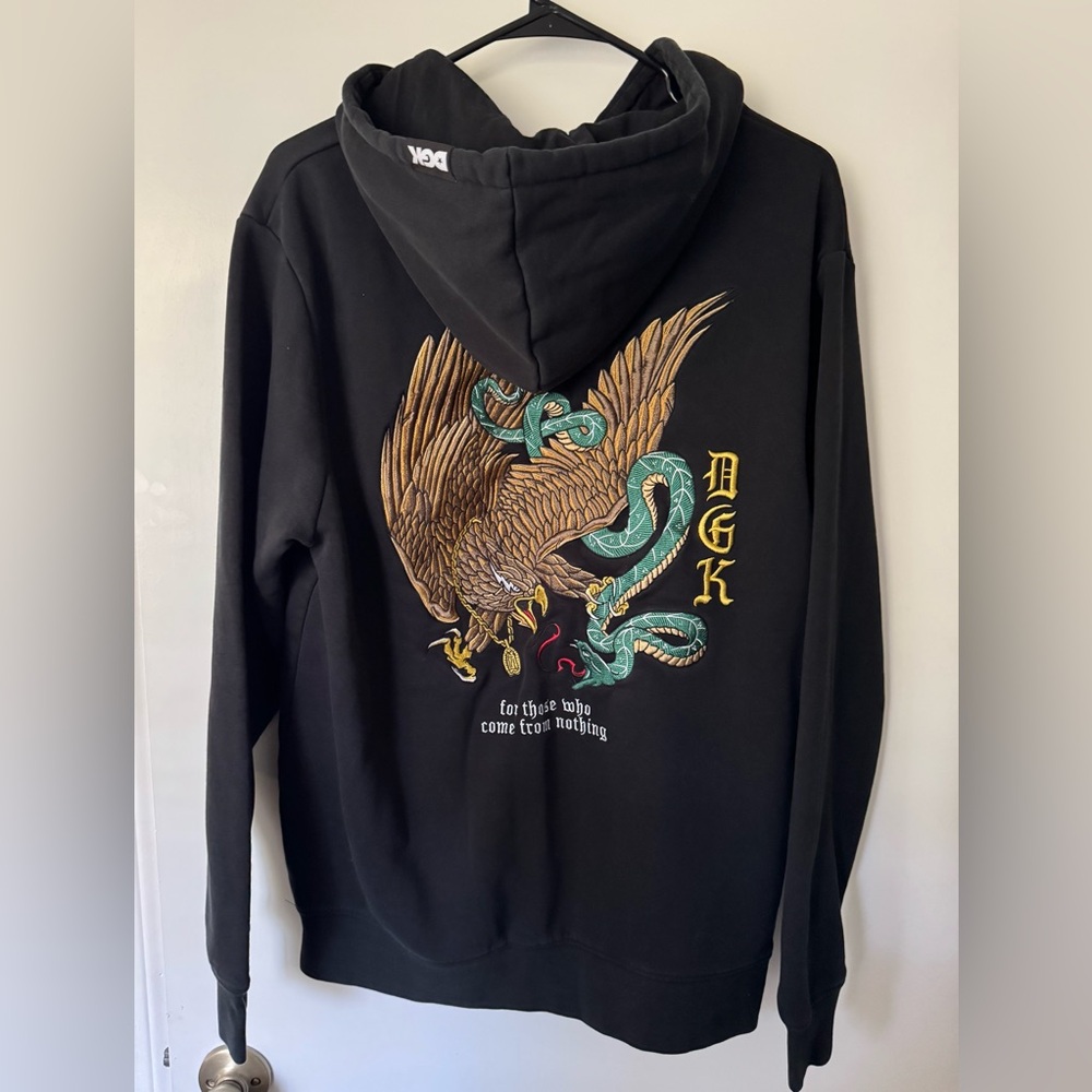 DGK Black COURAGE EMBROIDERED HOODED FLEECE with Eagle and Snake Design Size:M